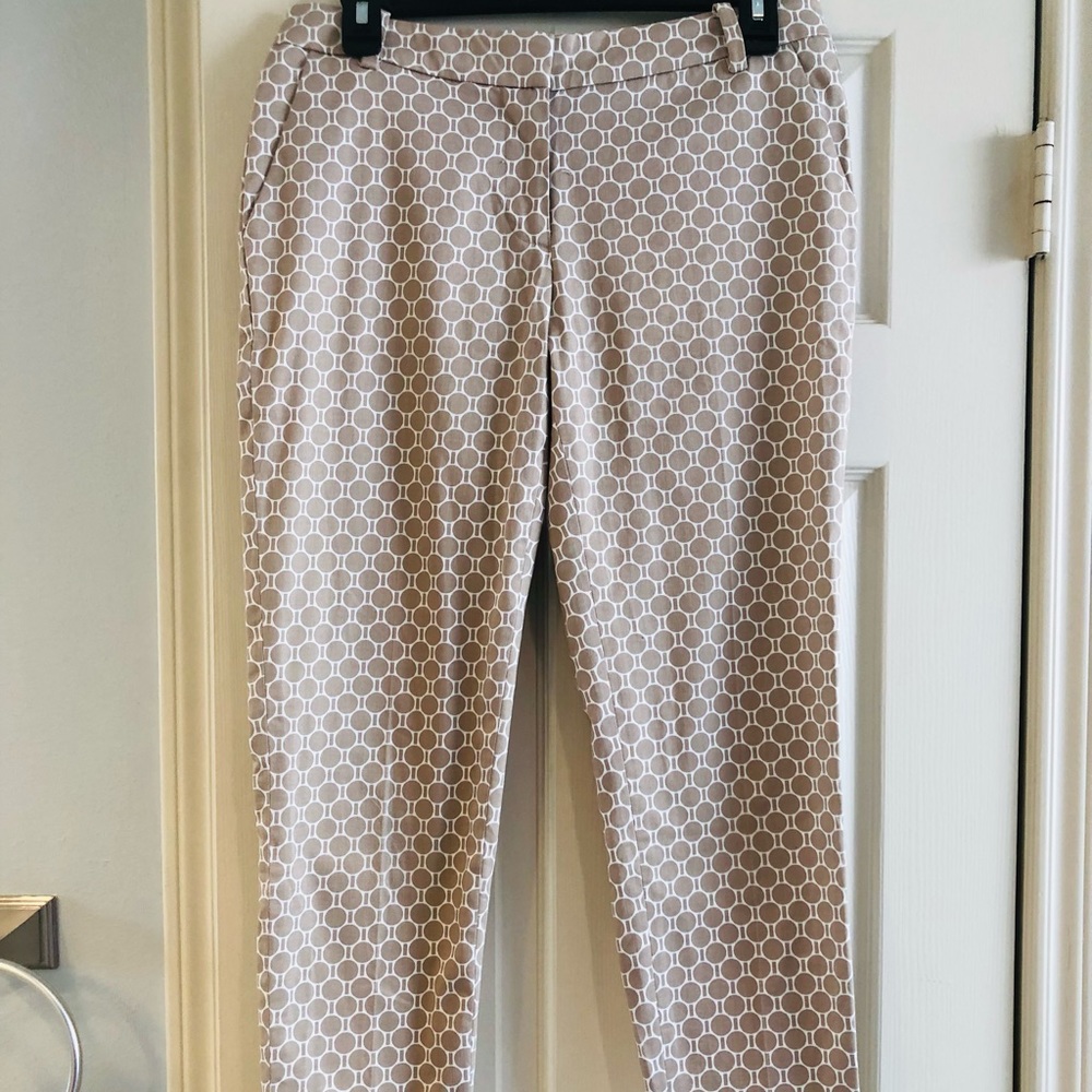 Wonder Dress Pants Color Brown and White Size 4